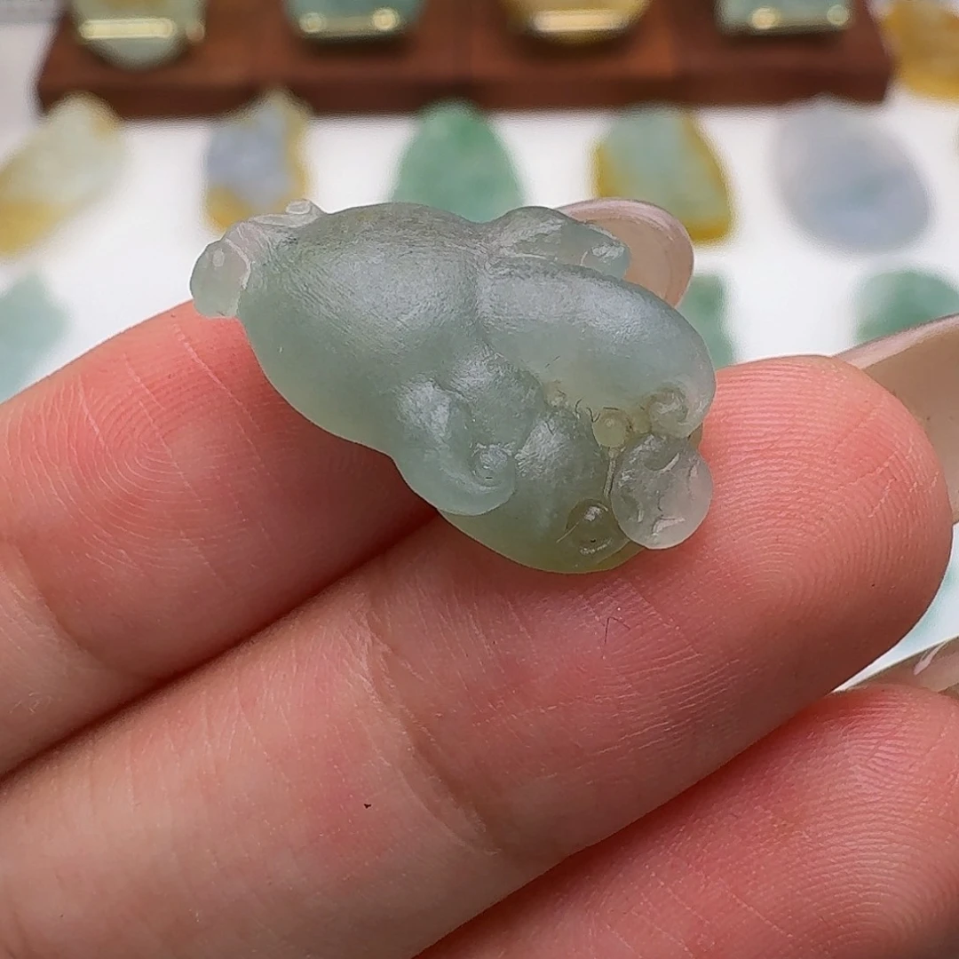 定制翡翠未镶嵌毛货