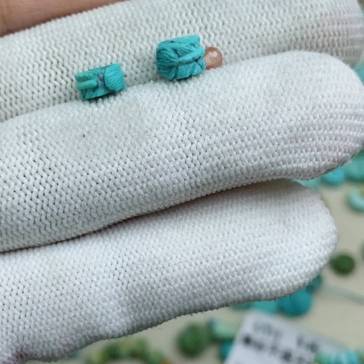 南红玛瑙未镶嵌珠宝奇石