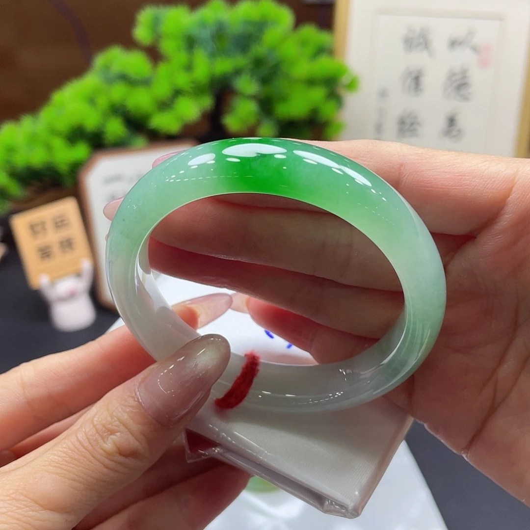 翡翠手镯未镶嵌23 号链接