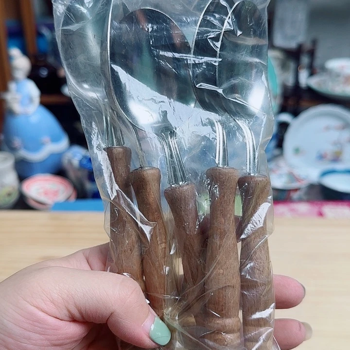 瓷片啊啊啊啊啊啊啊啊