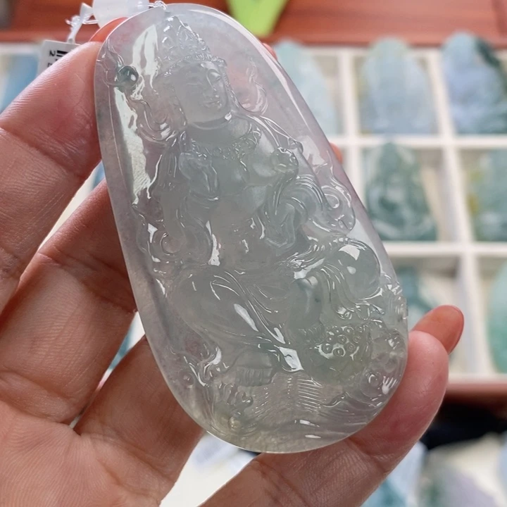 颈饰未镶嵌翡翠大*哥翡翠