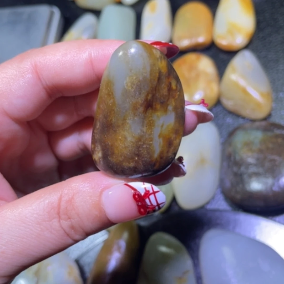 【闪购商品】颈饰未镶嵌和田玉李*子