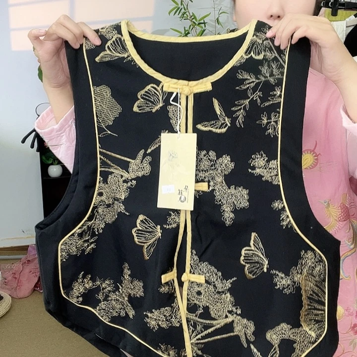 玫****1111111111111111111111111