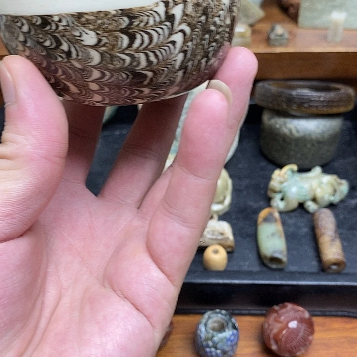 很漂亮的一款适合自己哈哈哈哈真的好喜欢