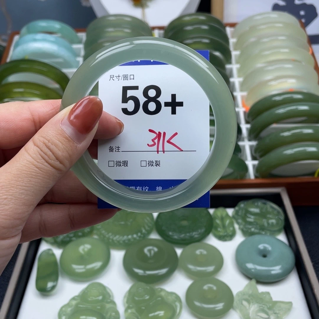 未镶嵌蛇纹石玉手镯
