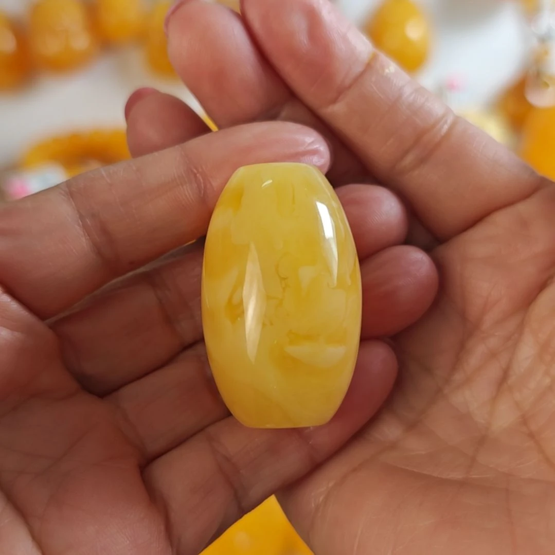 蜜蜡吊坠(赠链)未镶嵌