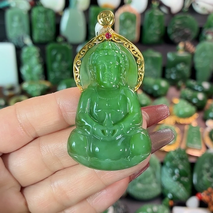 和田玉18K金镶嵌挂件