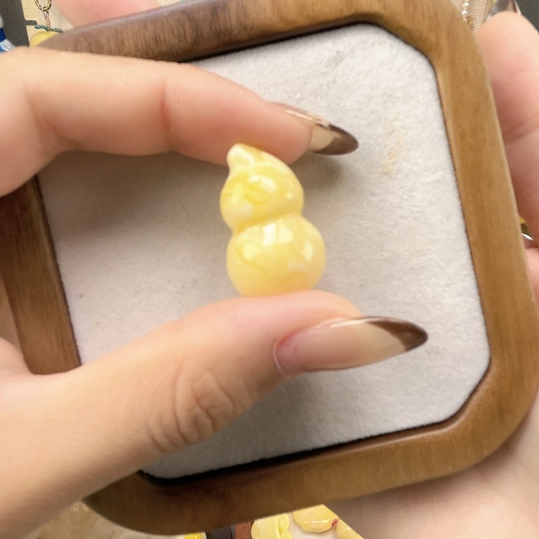 蜜蜡手绳未镶嵌柠****道葫芦手绳定制