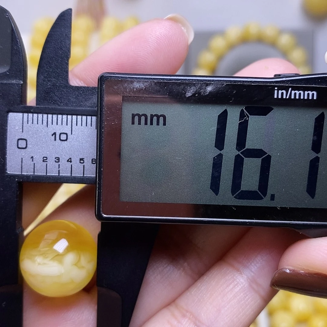 裸石琥珀未镶嵌蜜蜡圆珠