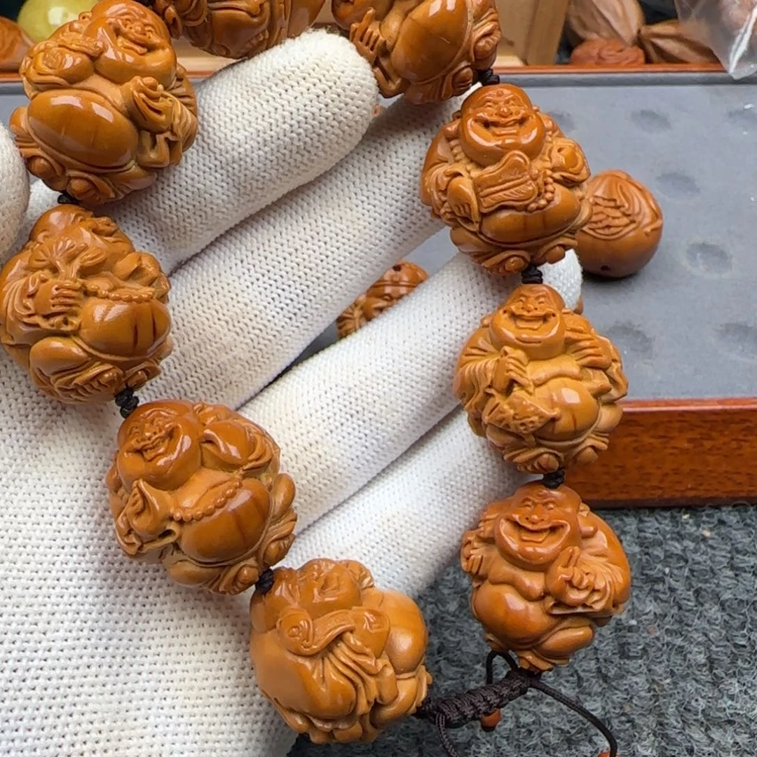吊坠橄榄核弥勒呀呀