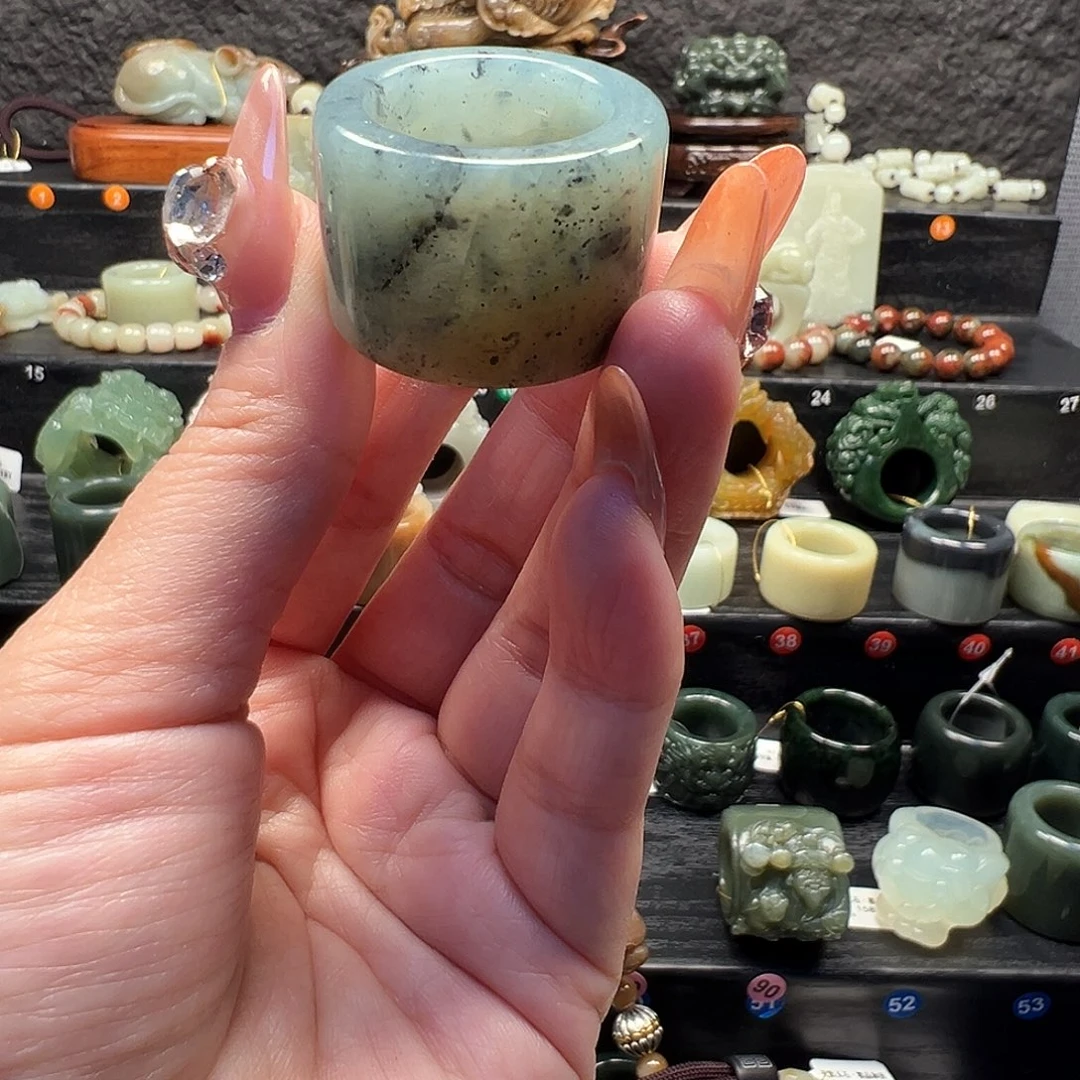 蛇纹石玉未镶嵌戒指内径21.1 福利不退换 微瑕