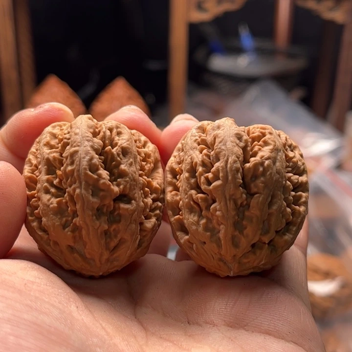 文玩核桃把件楸大胖85