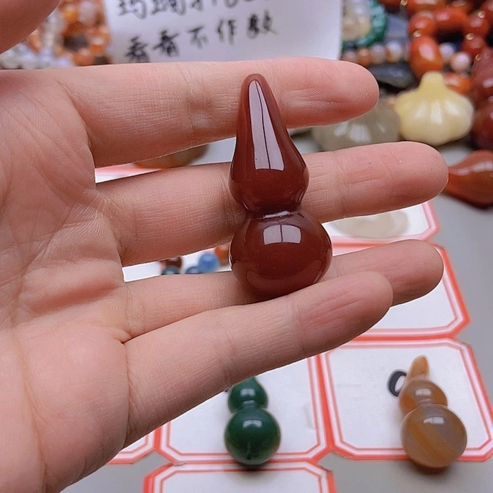 【闪购商品】未镶嵌玛瑙/玉髓珠宝半成品兜***?