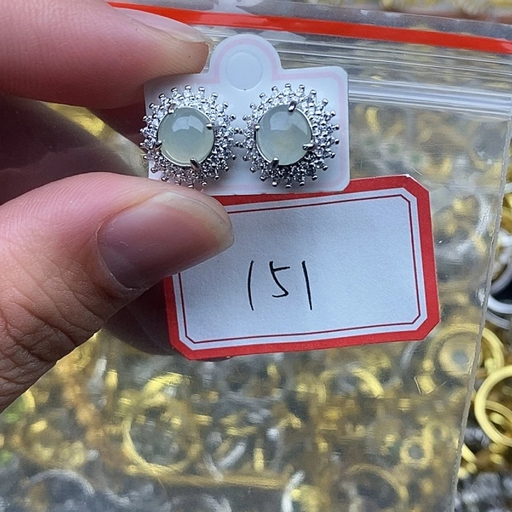 翡翠未镶嵌戒指151