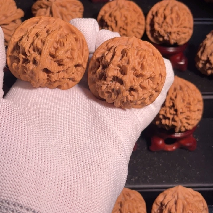 文玩核桃吊坠44官帽