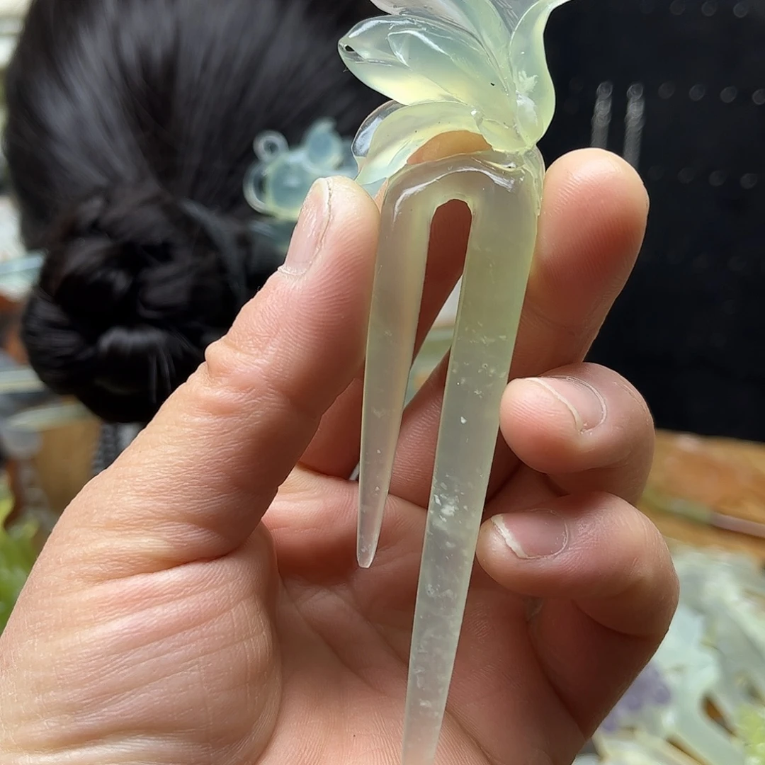 蛇纹石玉未镶嵌岫玉