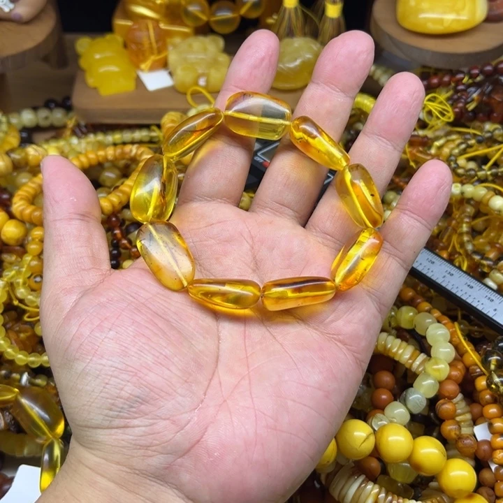 琥珀未镶嵌珠宝奇石