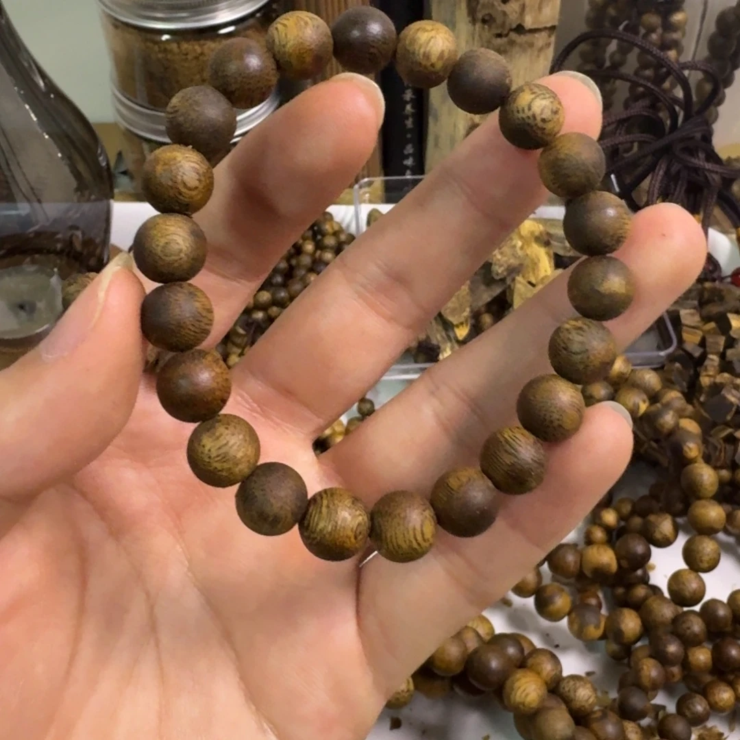 哈***嗤沉香沉香碎屑圆珠单圈卡9规格7g+