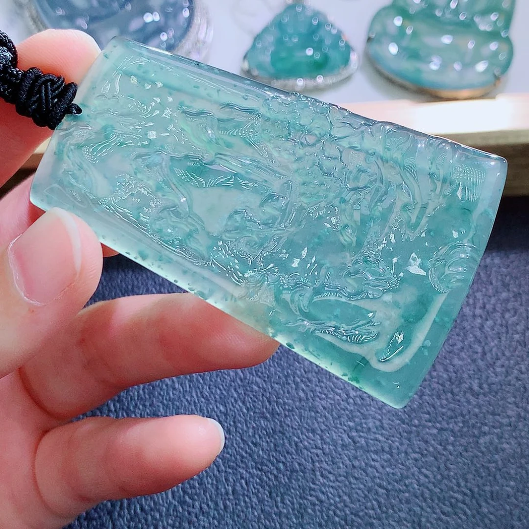 颈饰未镶嵌翡翠翡翠