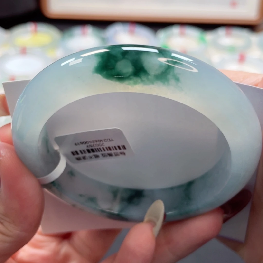 【闪购商品】翡翠手镯未镶嵌冰种起胶光冰蓝飘花正圈58，12号