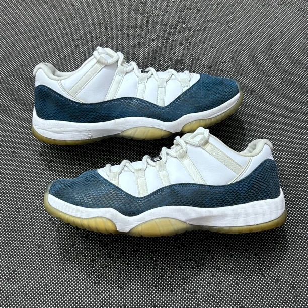 90新 AIR JORDAN 44.5码 aj11 蓝蛇 内衬瑕疵 无盒 复古休闲鞋