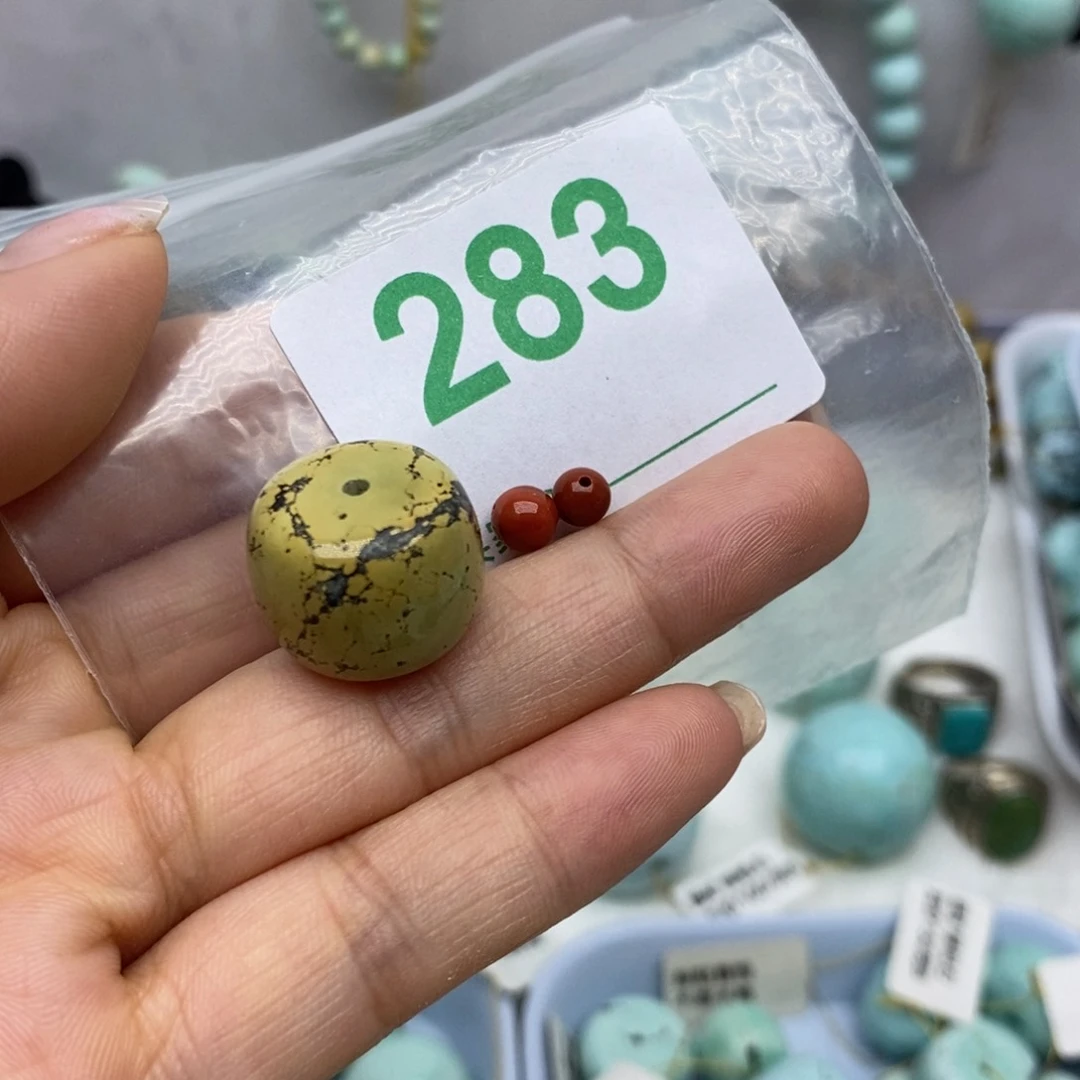 未镶嵌南红玛瑙珠宝奇石