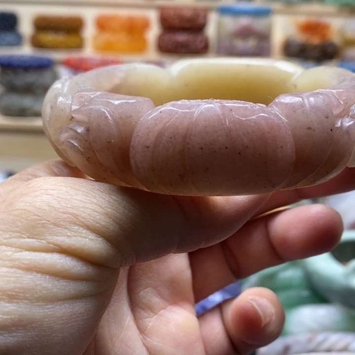 未镶嵌手镯石英质玉