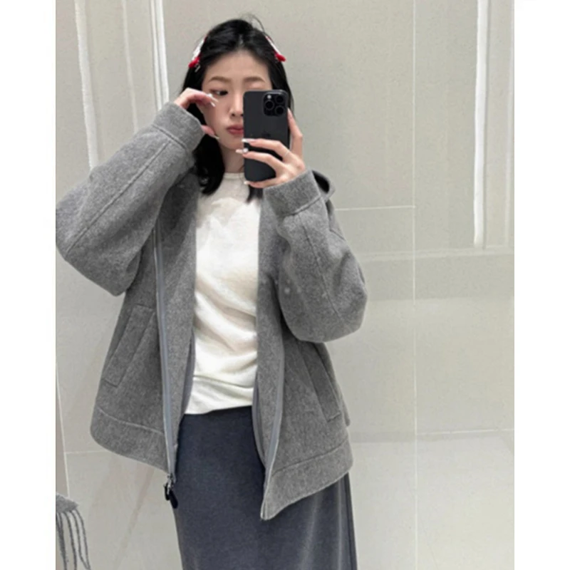 法式高级感气质翻领连帽呢子大衣女春季新款短款宽松百搭外套上衣
