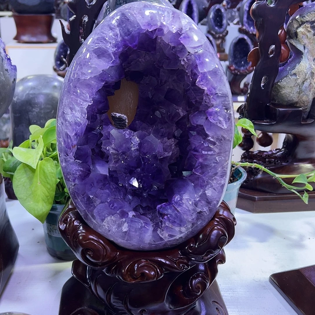 紫晶未镶嵌大型摆件（非配饰）