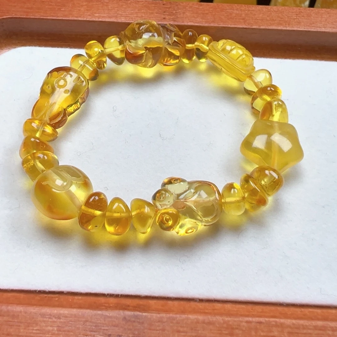 琥珀吊坠(不含链)未镶嵌宇**晴