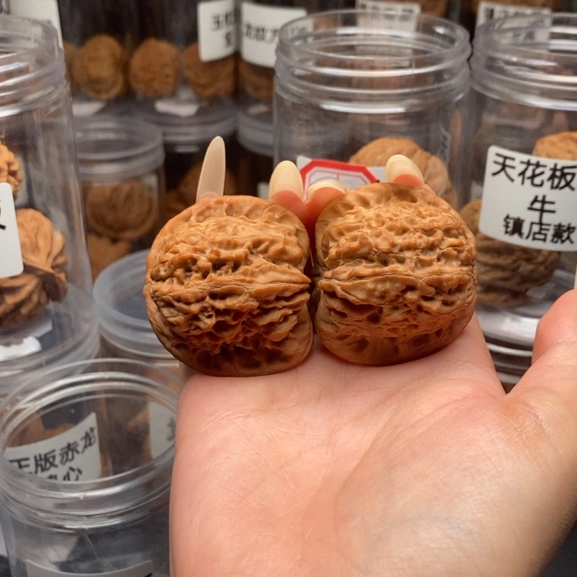 【闪购商品】手串/手链核桃袋*?血麒麟42。