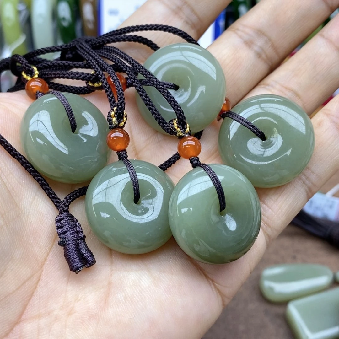 和田玉未镶嵌吊坠(不含链)卡25