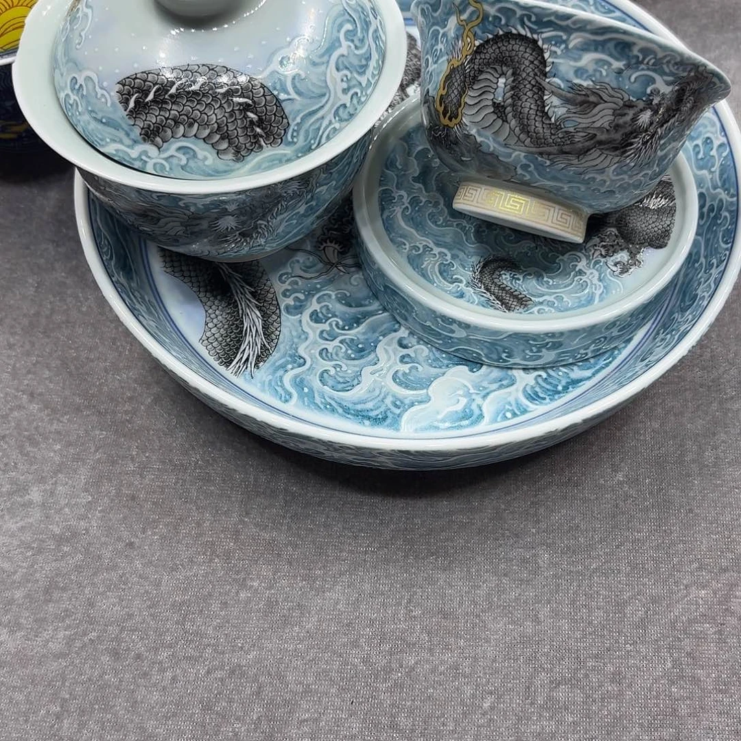 贩***落景德镇陶瓷学院副院长