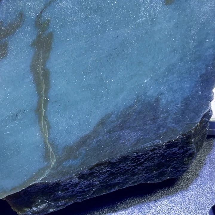 和田玉未镶嵌珠宝半成品