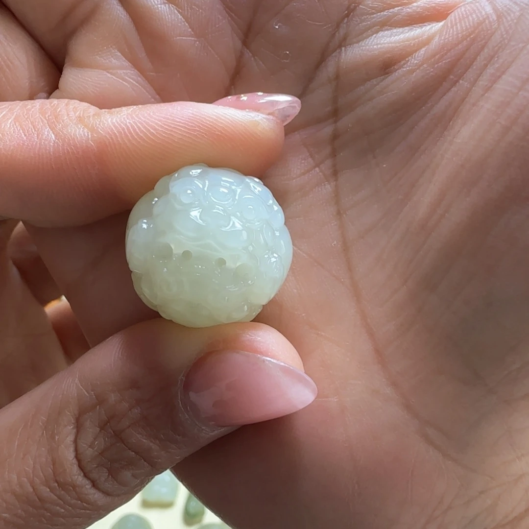 和田玉颈饰未镶嵌当*