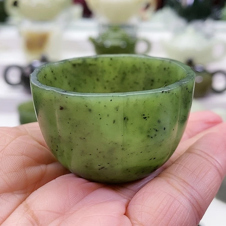 未镶嵌和田玉挂件茶杯30m l