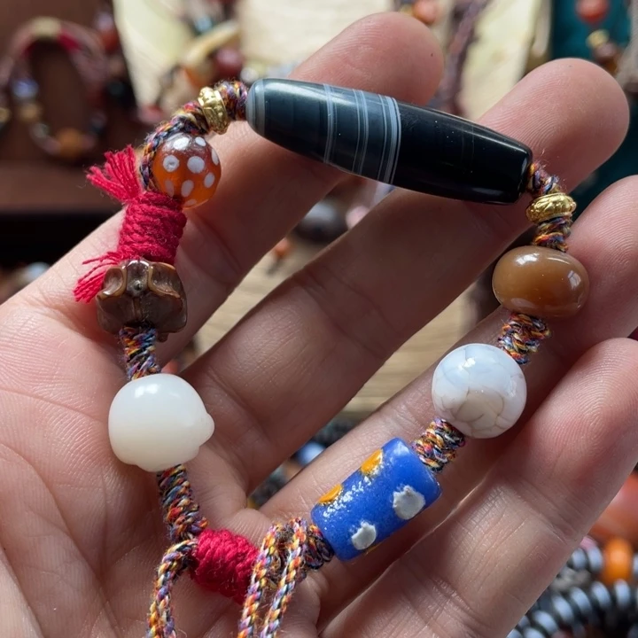 玛瑙/玉髓颈饰未镶嵌