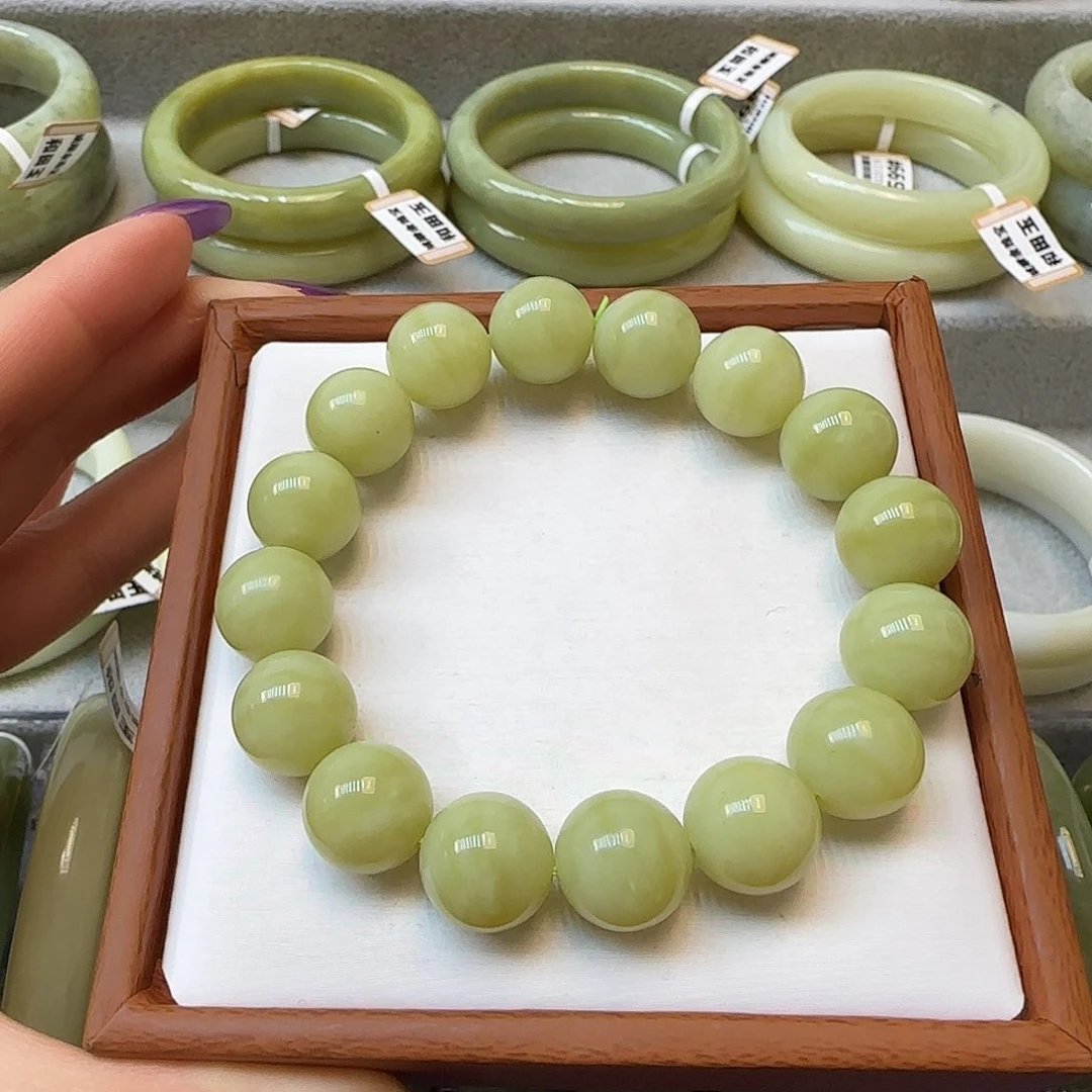 未镶嵌手链和田玉