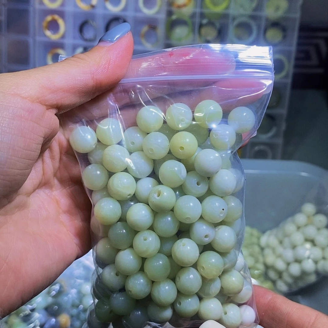 未镶嵌蛇纹石玉珠宝半成品227