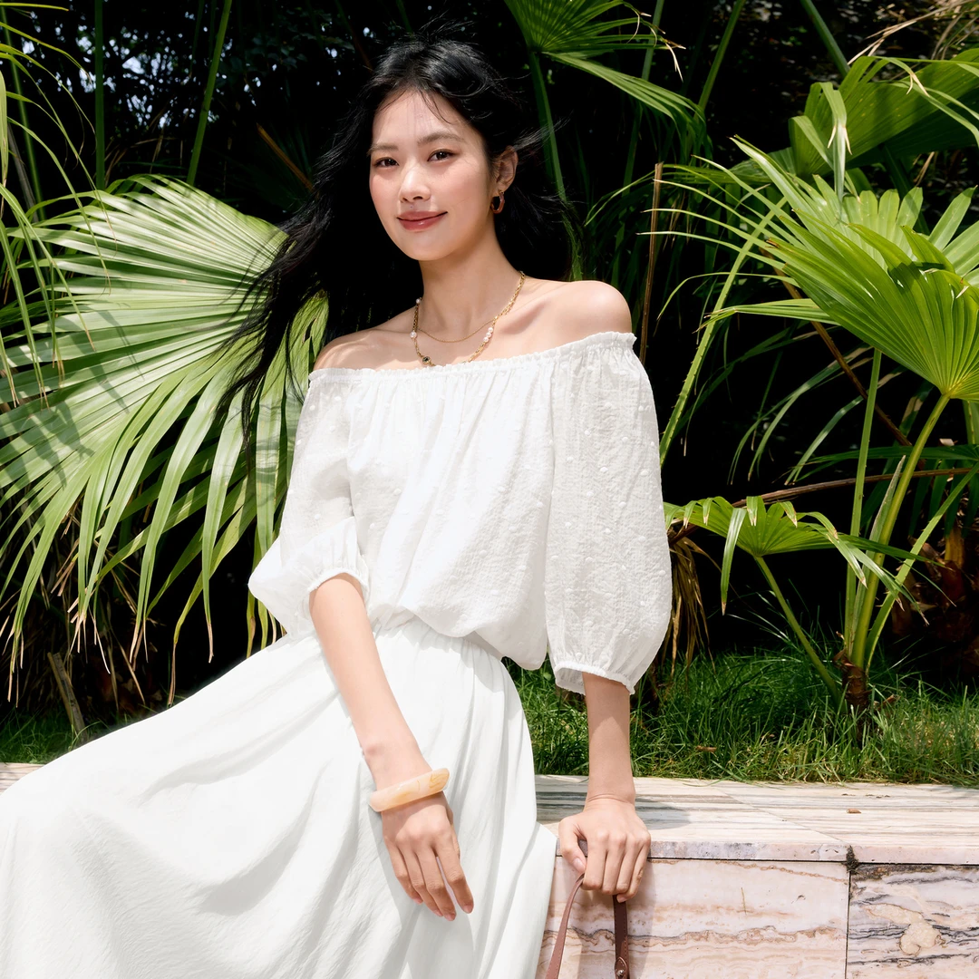 伊芙丽时尚绣花一字肩上衣女2025夏装新款百搭显瘦上衣1G6922411