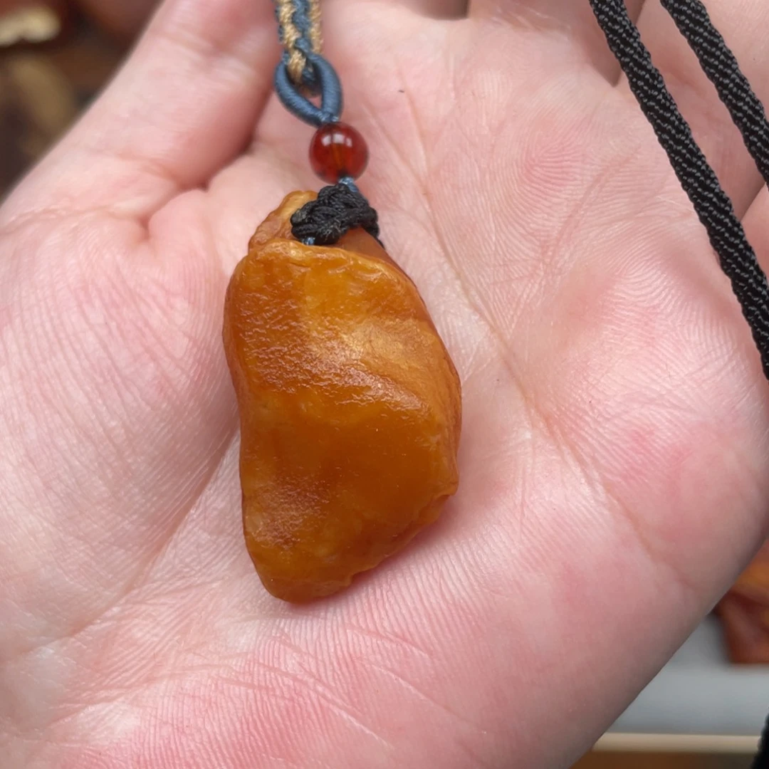 未镶嵌蜜蜡珠宝奇石