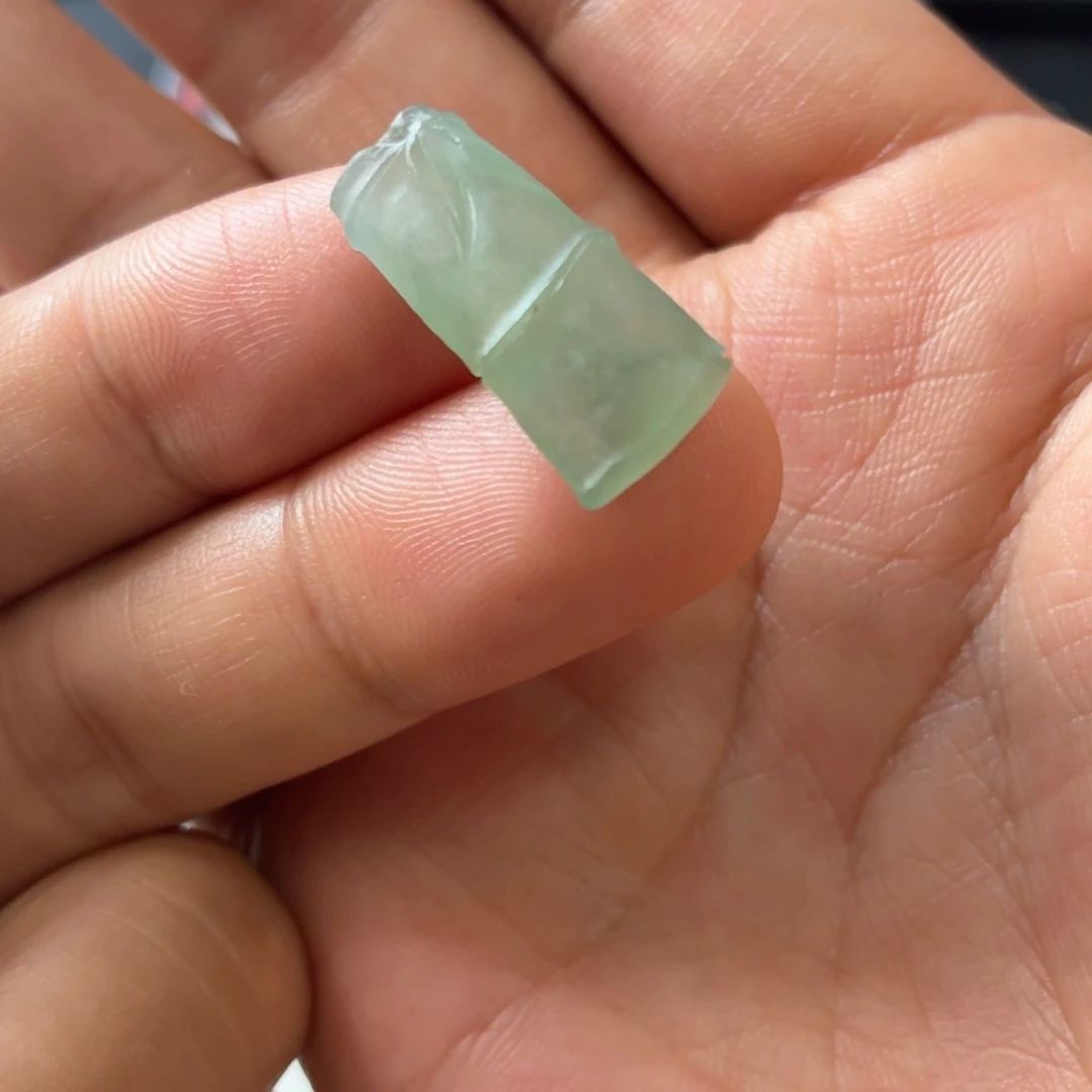 未镶嵌定制翡翠竹节