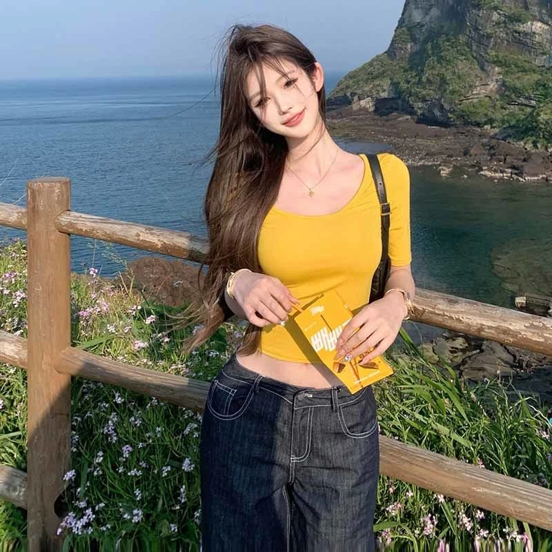 辣妹夏季紫色U型领中袖纯欲风女新款收腰露背显瘦短款百搭款上衣T