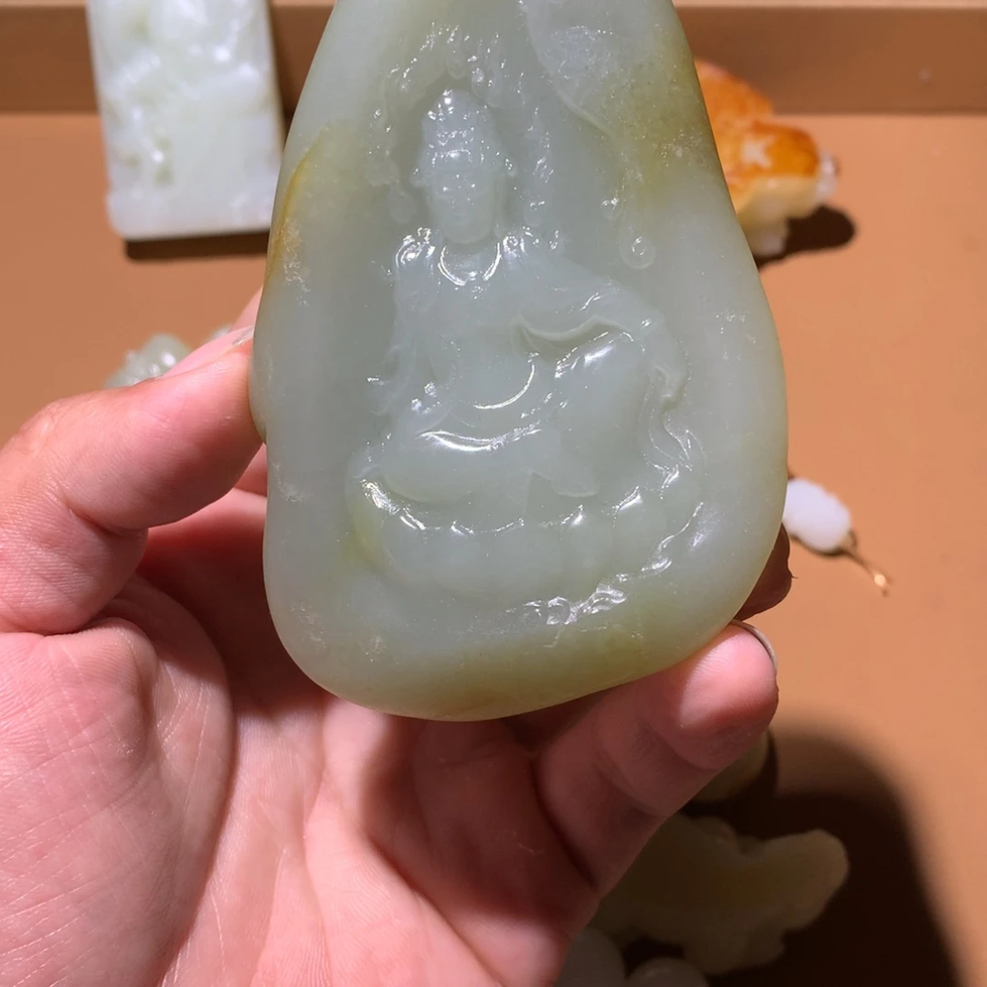 和田玉（糖玉）未镶嵌挂件