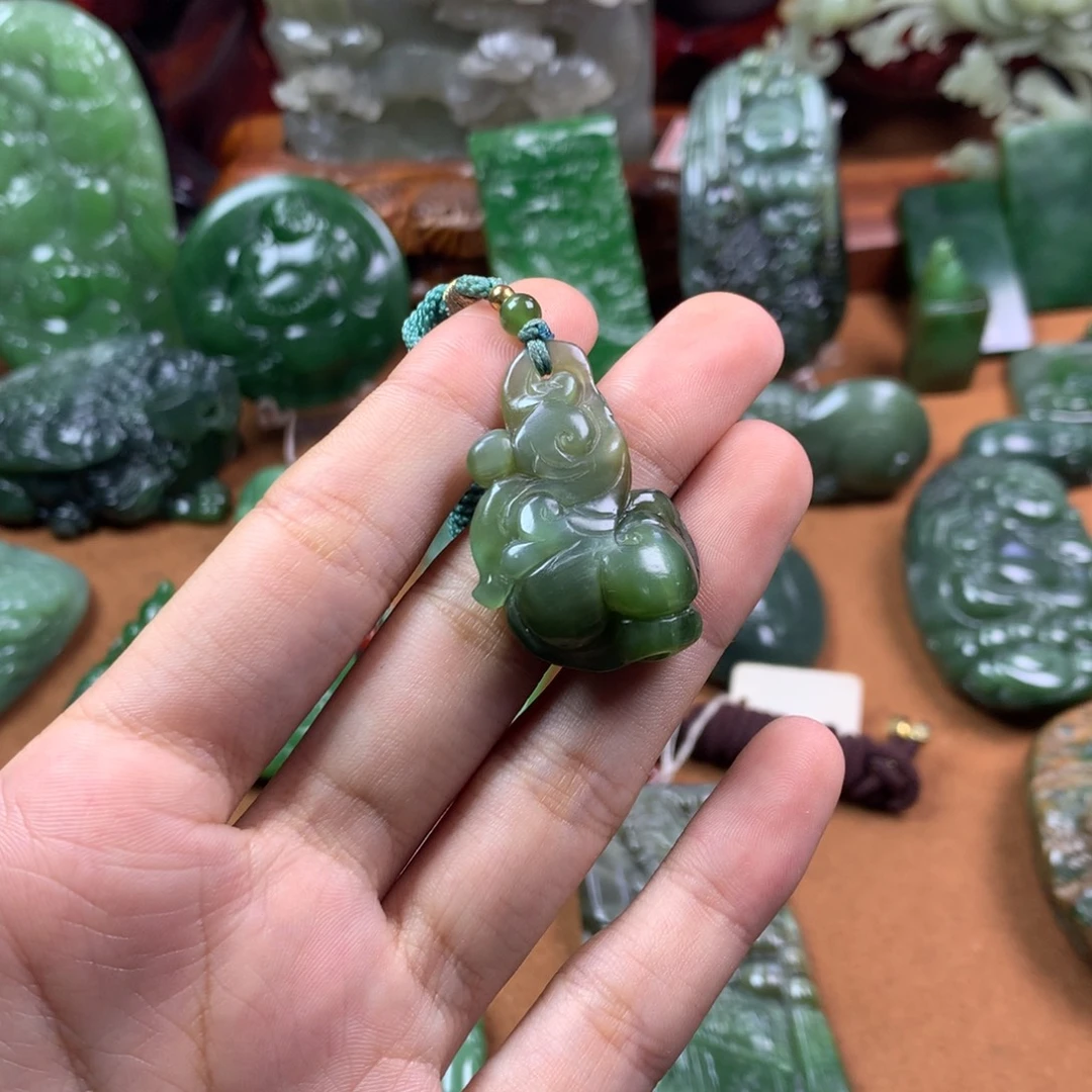 和田玉（碧玉）未镶嵌挂件