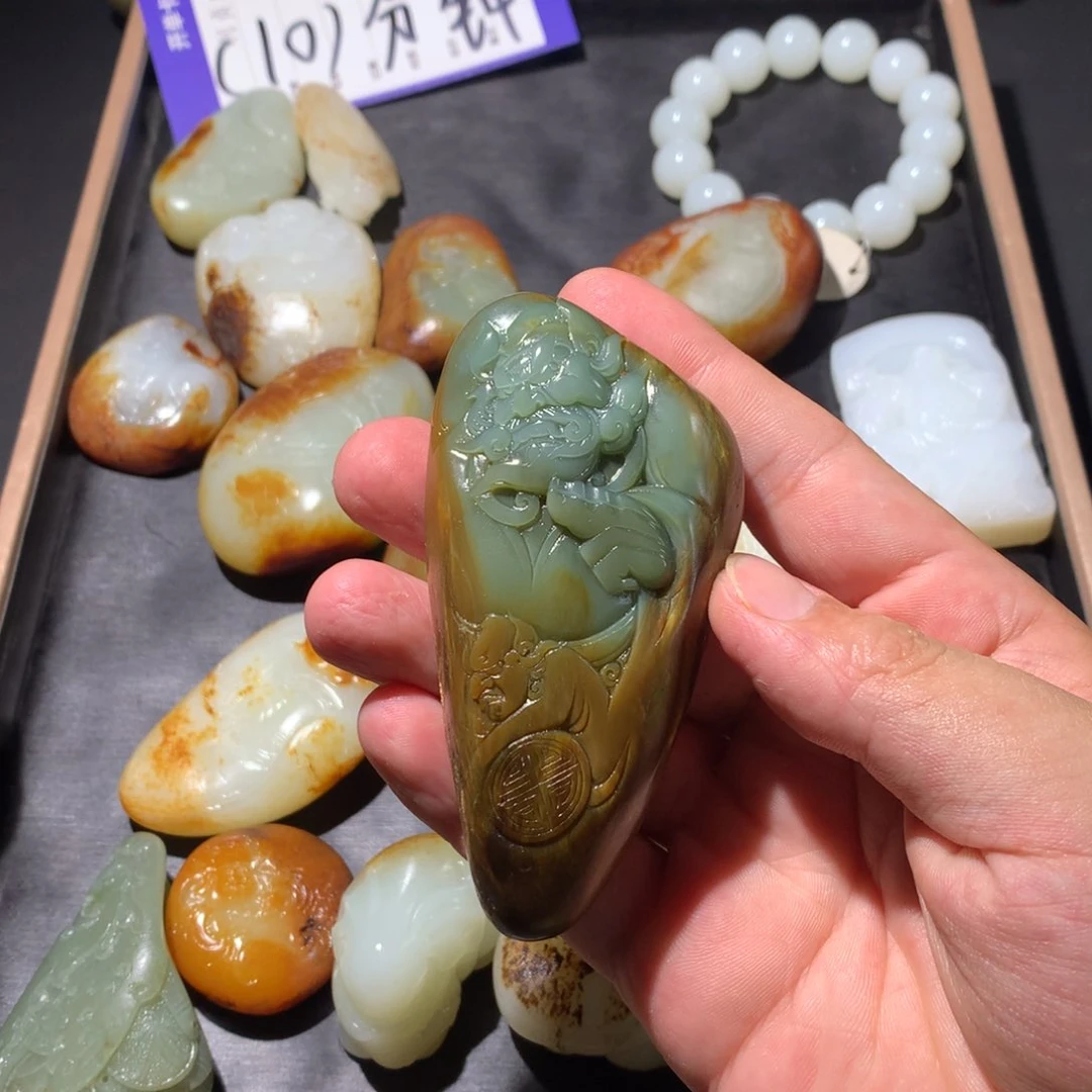 @***Z和田玉（糖玉）未镶嵌挂件