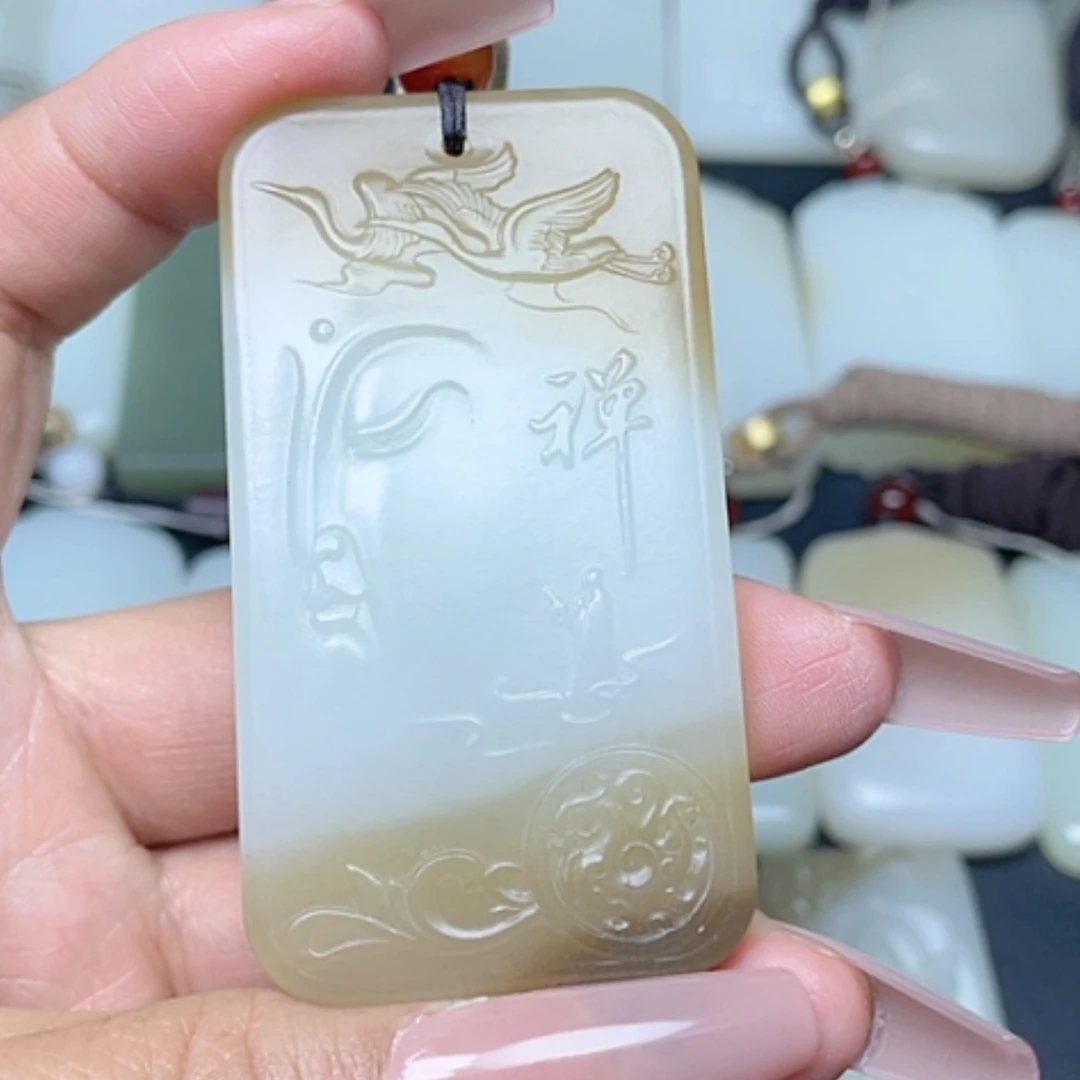【闪购商品】颈饰未镶嵌和田玉ℳ****?