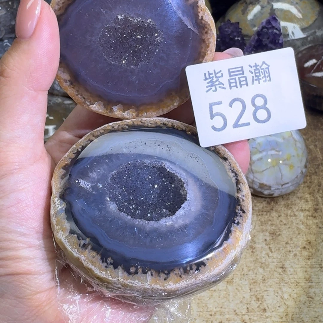 未镶嵌水晶大型摆件（非配饰）