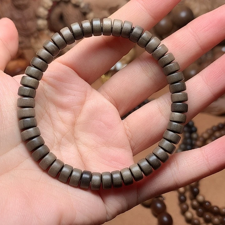 檀香木手串/手链7✖️4阴沉