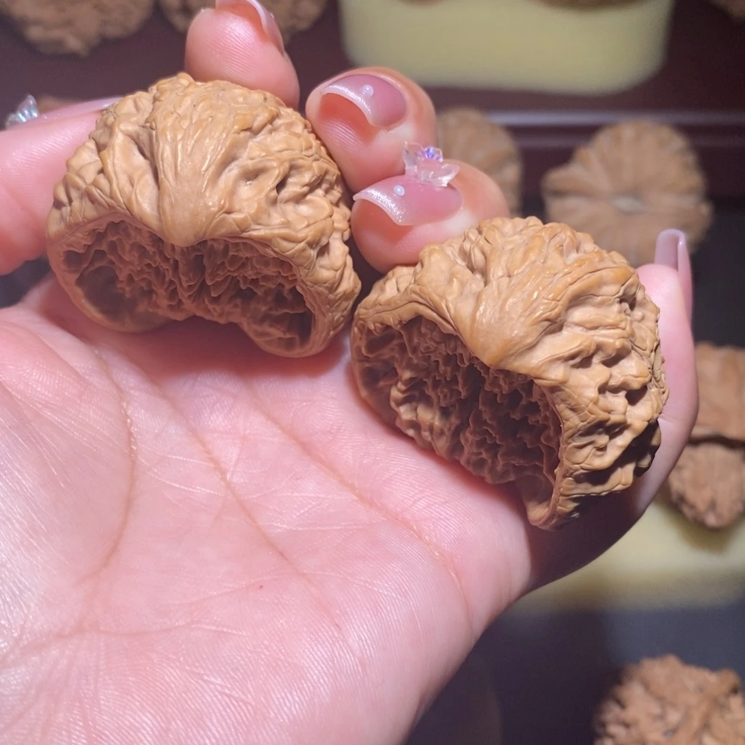 核桃全品蛇头聚宝盆40